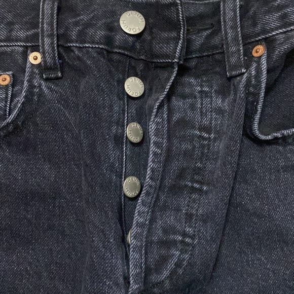 High-Waisted Dark Denim Jeans - Picture 3 of 4